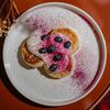Сырники с греческим йогуртом и голубикой в Ленина 30 по цене 340