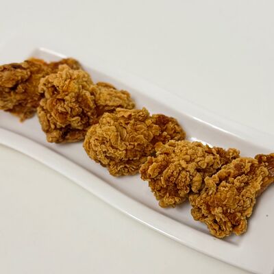 5 Острых крылышек в Corn dog dagestan по цене 390 ₽