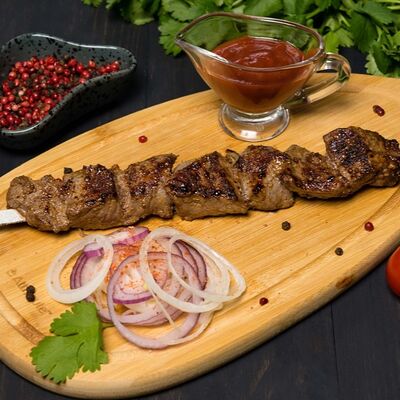 Говяжья мякоть на углях в Тбилисский уголок по цене 999 ₽