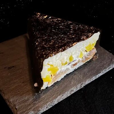 Онигири сом-такуан в Vnori по цене 145 ₽