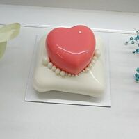 Муссовый бенто-торт Подушечка с сердцем, подарок на 8 марта в Katicake