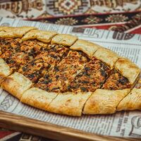 Пиде Карышик в Turk evi изысканная тюркская кухня