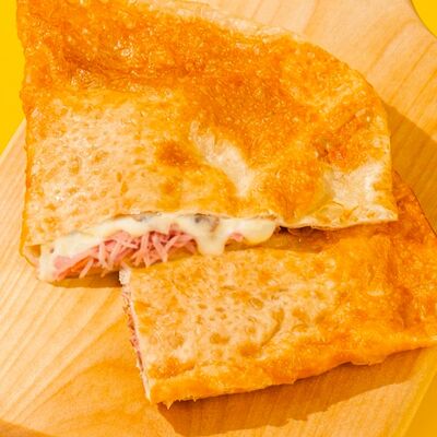 Чебурек Карбонара в Чебурекми по цене 280 ₽