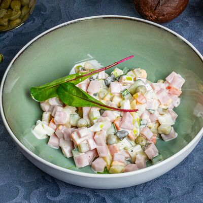 Салат Оливье в Космос по цене 390 ₽