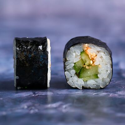 Мини с огурцомв Контейнер по цене 170 ₽