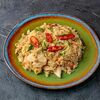 Жареный рис с овощами яйцом и курицей в Мистер Ли по цене 800