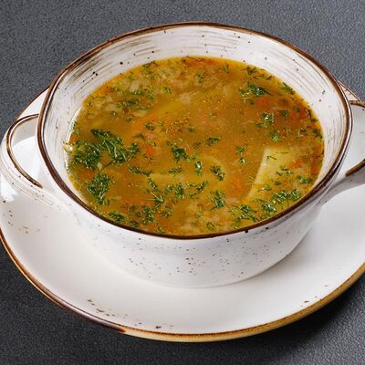 Суп-лапша по-домашнему с курицей и грибамив Акватория по цене 425 ₽