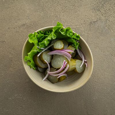 Соленые огурцы в Русская рыбалка по цене 280 ₽