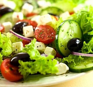 Салат греческий в PARTY PIZZA+ по цене 369 ₽