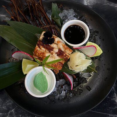 Сашими из угря в Picasso по цене 890 ₽