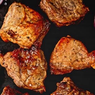 Шашлык из свинины в Пельмешка по цене 488 ₽