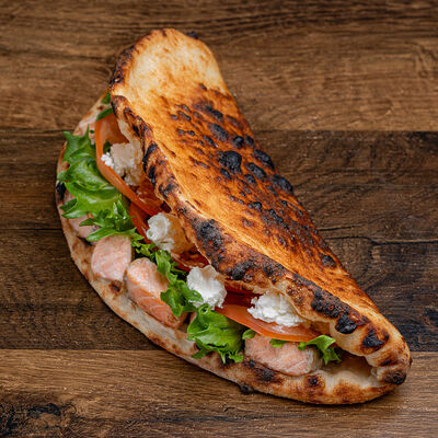 Паноццо с форельюв Morris pizza по цене 1080 ₽