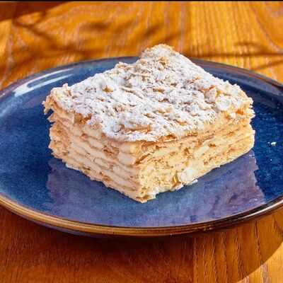 Наполеон в BBQ Beer Restaurant по цене 620 ₽