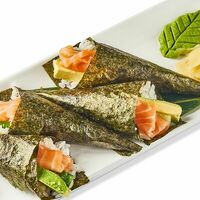 Темаки-суши в Sushi & Poke