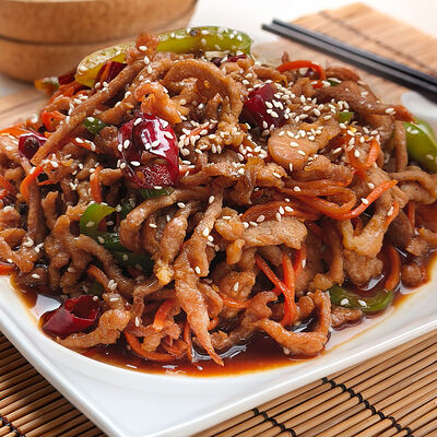 Свинина по-сычуаньски в Wai Mai по цене 620 ₽