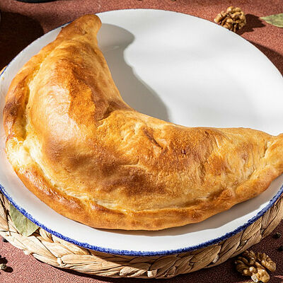 Хачапури по-гурийски в Джонджоли по цене 570 ₽