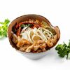 Удон с курицей и сладким чили соусом в Bambook Food по цене 420