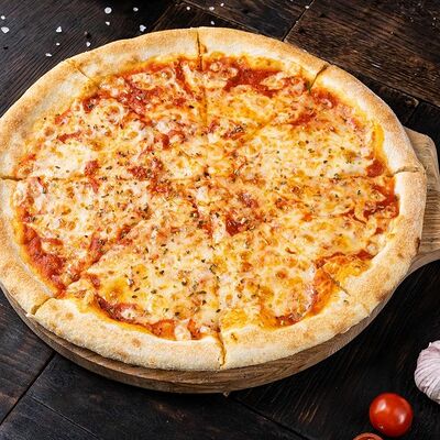 Пицца Mаргарита в Мангал по цене 330 ₽