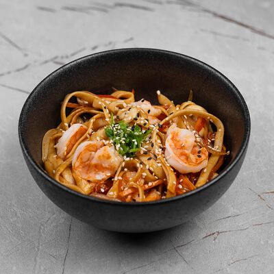 Вок с креветками в Air по цене 540 ₽