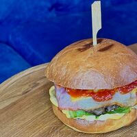 Бургер Hound в The Hound