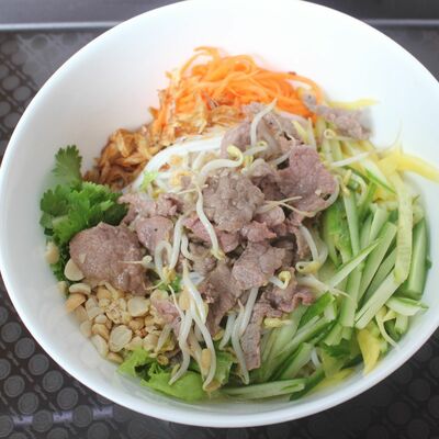 Бун Бо Нам Бо в Quan viet по цене 529 ₽