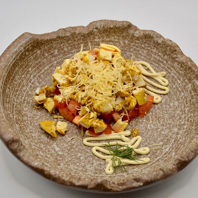 Салат с помидорами и курицей в Гуленьки на Комсомольском по цене 249 ₽