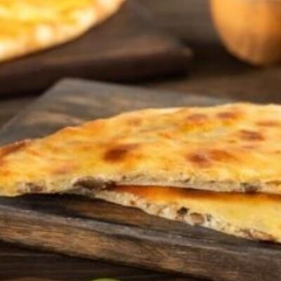 Осетинский пирог с курицей и грибами в Мама испекла по цене 790 ₽