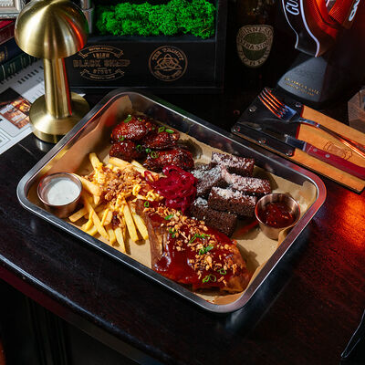 Пивная тарелка в Ирландский паб Тринити по цене 1790 ₽