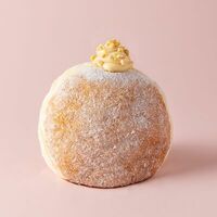 Пончик с фундучным кремом в Понча