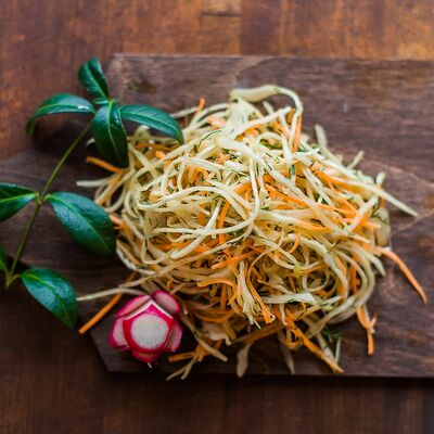 Салат из капусты и моркови в Толстый Goose по цене 190 ₽