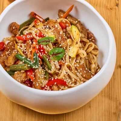 Удон со свининойв 4 сыра по цене 740 ₽