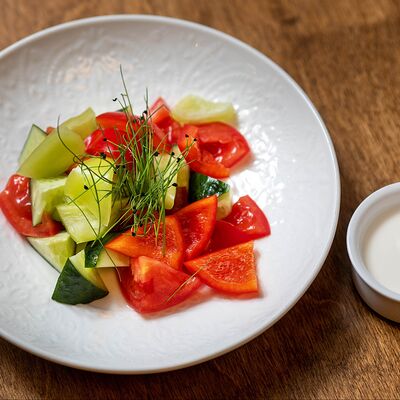 Свежие овощи со сметаной в Cook cafeshop по цене 240 ₽