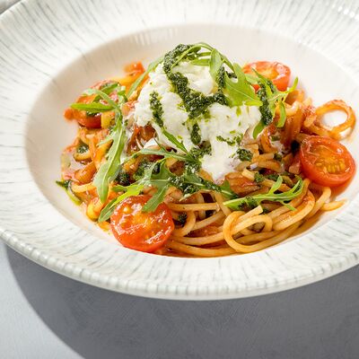 Паста с томатами и сыром страчателла в Kumpan по цене 810 ₽