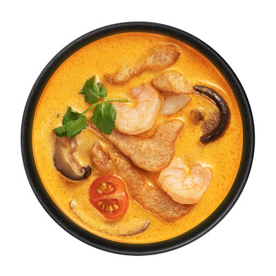 Суп Том Ям с курицей и креветками в MYBOX по цене 340 ₽