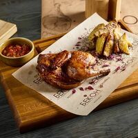 Логотип Restobar Бекон