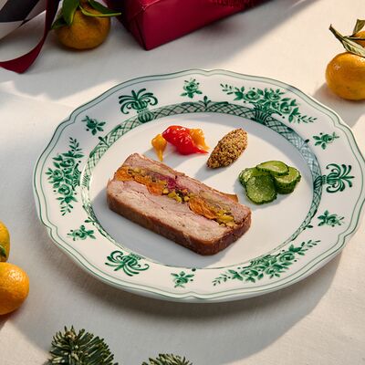 Террин из утки с фуа-гра и прошутто San Daniele D.O.P.в Salone pasta & bar по цене 850 ₽