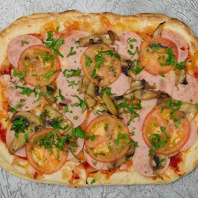 Римская пицца С ветчиной и грибами в 19 Лунка по цене 720 ₽