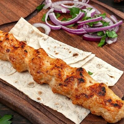 Люля-кебаб из курицы в Мангал Бар по цене 499 ₽