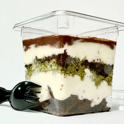 Трайфл Дубайский шоколад в Настрой десерт по цене 450 ₽