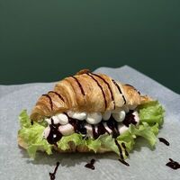 Круассан Сладкая курица в Круассан
