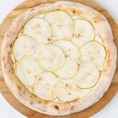 Груша-Горгонзола в Стрит Фуд по цене 1100 ₽