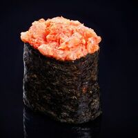 Гункан тунец в Space Sushi