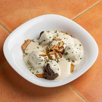 Кюфта с тхиной в Кафе Аль-карамарабская кухня по цене 690 ₽