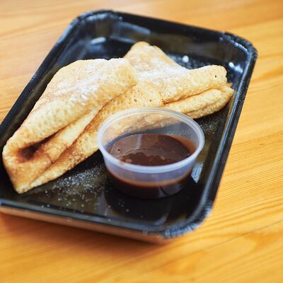 Блины с нутеллой в Кафе Солнце по цене 240 ₽