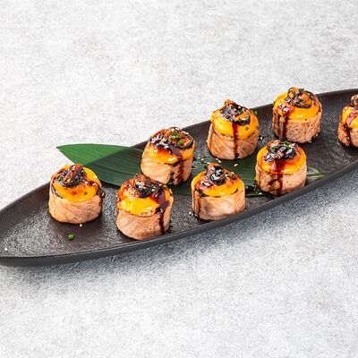 Запеченный ролл с лососем и беломорскими мидиями в Склад 22 по цене 850