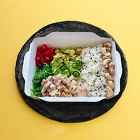 Поке с курицей в СушиВо