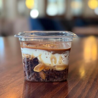 Трайфл мини в Cake club по цене 365 ₽