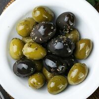 Оливки и маслины в Мархал