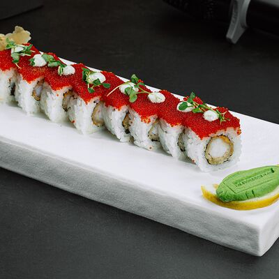 Ролл с креветкой темпура в Интонация по цене 820 ₽