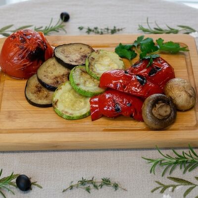 Овощи-гриль в Интер-Сити по цене 380 ₽